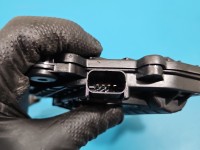 Zamek klapy tył 2325680NDW Kia Stinger HB Producent części: KIA, 6pin+4pin.