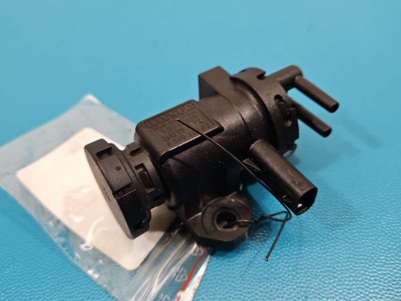 Zawór podciśnienia 8509323 BMW X6 E71 3.0d