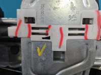 Podnośnik przód prawy SZYBY WINDA Peugeot 2008 I Peugeot, 6pin .Popękany plastik mocowania szyny 0130824160, 9815999280 5d HB