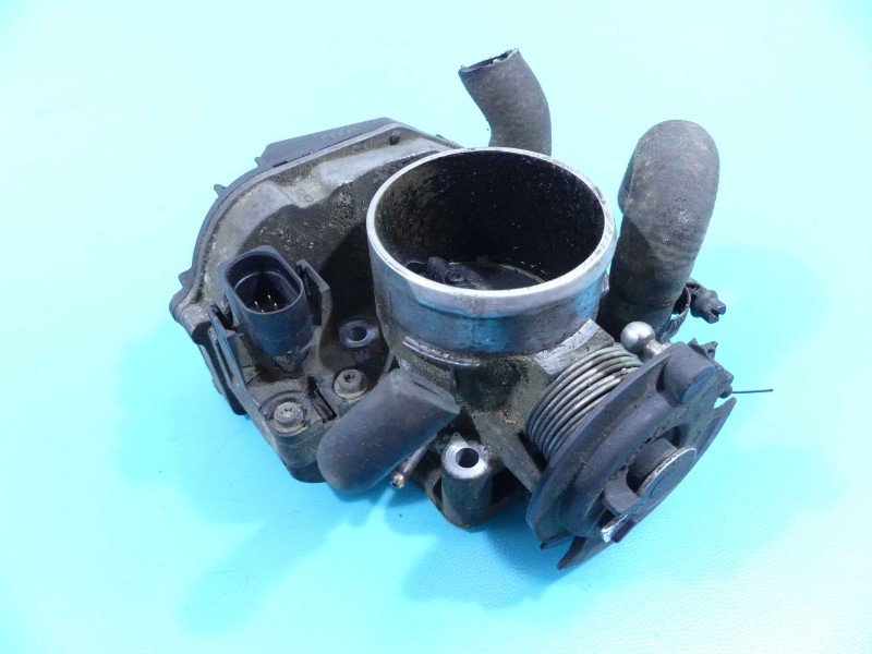 Przepustnica Audi A4 B5 058133063 1.8 20v