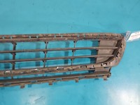 Zaślepka kratka zderzaka środkowa atrapa Vw Golf VII 5G0853677