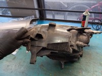 Reflektor prawy lampa przód Citroen Berlingo II EUROPA 9677201980