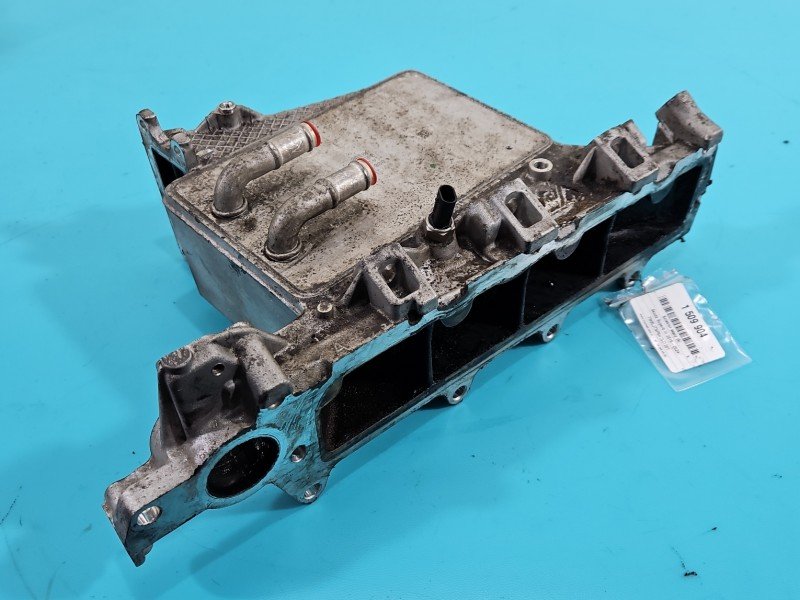 Kolektor ssący Skoda Superb III 04L129766AQ 2.0 tdi