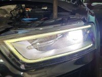 Reflektor lewy lampa przód Audi Q3 EUROPA