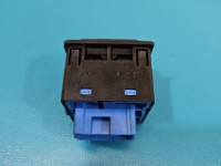 Przełącznik grzania foteli Mitsubishi Eclipse Cross