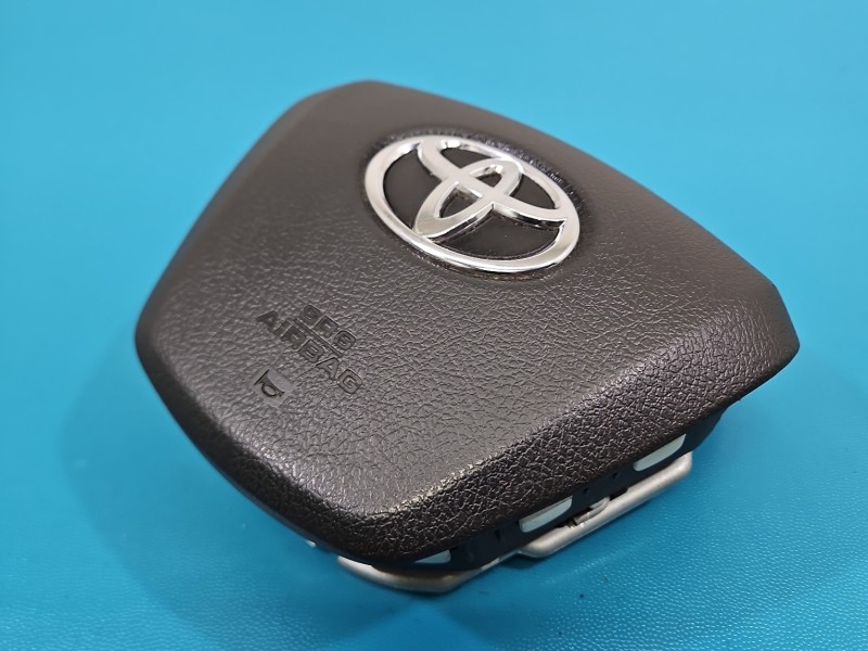 Poduszka powietrzna kierowcy airbag Toyota Verso 09- 45130-0F030-B0