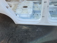 Próg prawy SŁUPEK ŚRODKOWY B Vw Touran II HB 5d LC9A