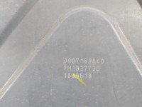 Podnośnik przód prawy Vw Transporter T5 6Q2959801E 5d HB