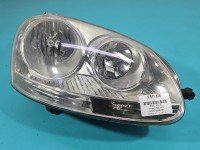 Reflektor prawy lampa przód Vw Jetta V EUROPA