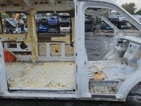 Próg prawy SŁUPEK ŚRODKOWY B Ford Transit MK8 13-17 HB 5d biały
