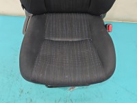 Fotel prawy przód pasażera Toyota Auris I 5d EUROPA