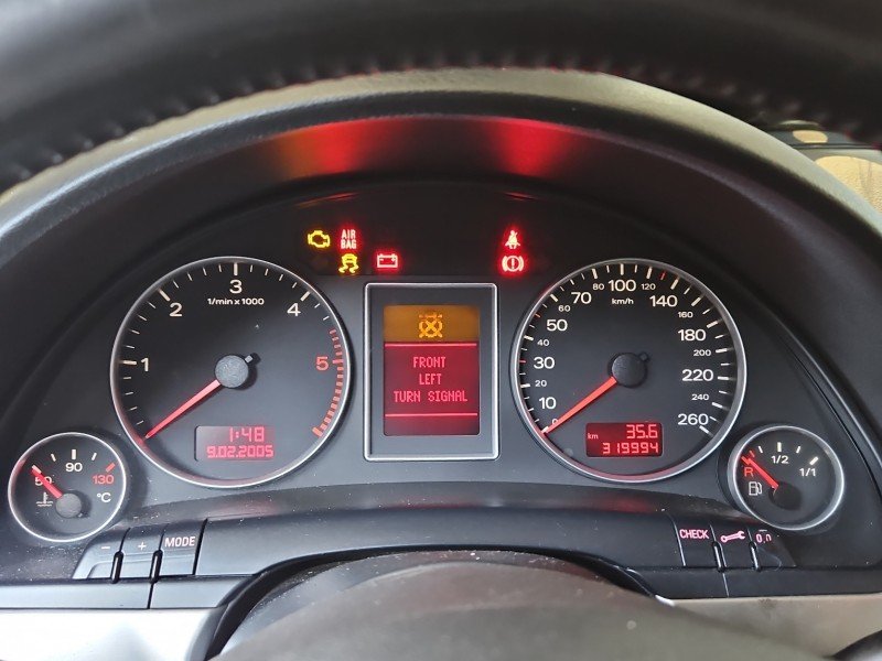 Licznik Audi A4 B7 8E0920901B, 0263626080 1.9 tdi EUROPA