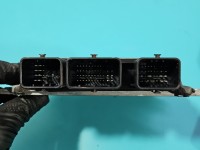 Komputer Sterownik silnika 8200847021, 8200751451, MEC92-280 Renault Laguna III 2.0 16V (M4R704)