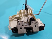 Zamek przód prawy P04589924AF Jeep Grand Cherokee IV WK2 EUROPA Producent części: JEEP, 4pin