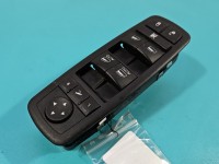 Przełącznik szyb Fiat Freemont 68139806AB Producent części: FIAT EU