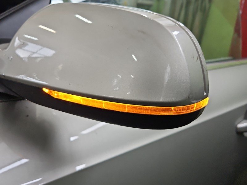 Lusterko lewe pin Audi A5 8T HB 5d kolor LX1Y europa