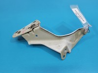 Mocowanie przód - lewa, Europejska, błotnika lewy przód / biały LS9R uchwyt 5E3821227 Skoda Octavia IV