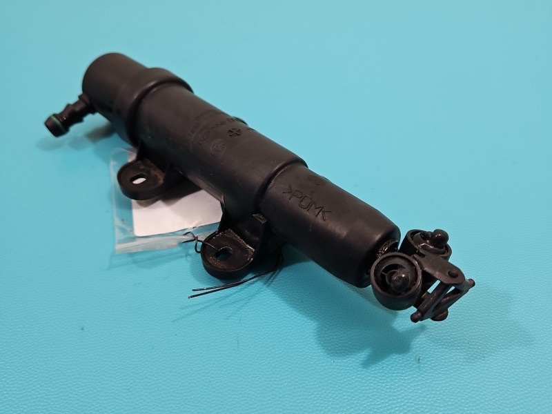 Spryskiwacz reflektora lewy Skoda Superb I 3U0955979 xenon