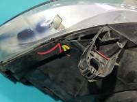 Reflektor prawy lampa przód Mercedes W245 EUROPA A1698207861, 0301247202