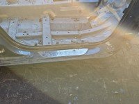 Próg prawy SŁUPEK ŚRODKOWY B Renault Clio IV 12-20 kombi 5d szary TEKPN