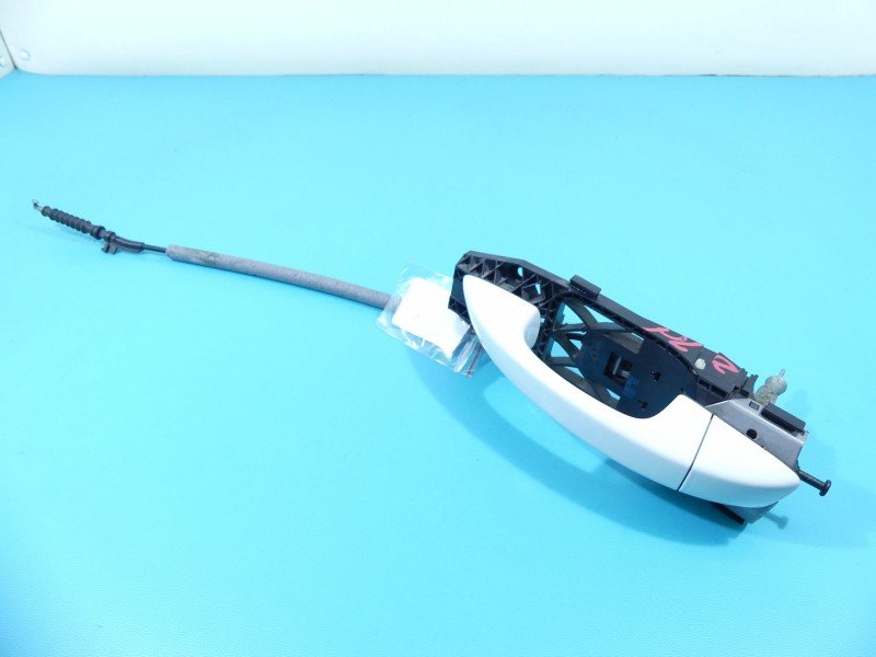 Klamka przód lewa zewnętrzna Vw Touareg II 10- 5N0837017D biały LC9A