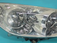 Reflektor prawy lampa przód Peugeot 308 I EUROPA