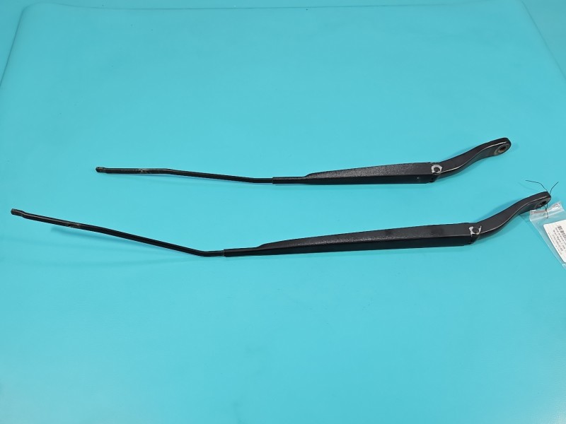Ramie wycieraczki przód komplet lewe prawe Renault Megane III 288810005R, 288860005R