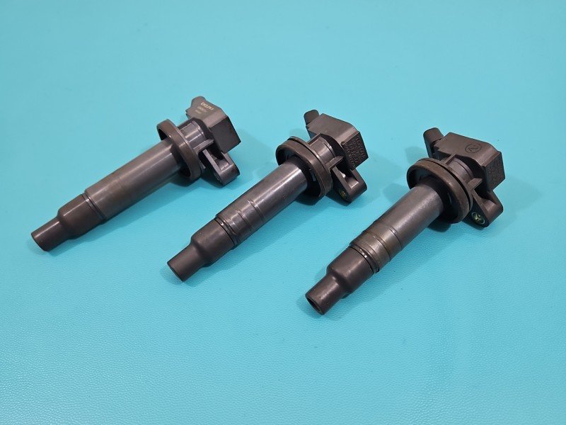 Cewka zapłonowa Citroen C1 I GN10314, 90080-19019 1.0 wiel CITROEN, Kpl. 1× Delphi, 2× Denso