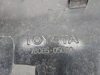 Spoiler lotka klapy Toyota Avensis II T25 209