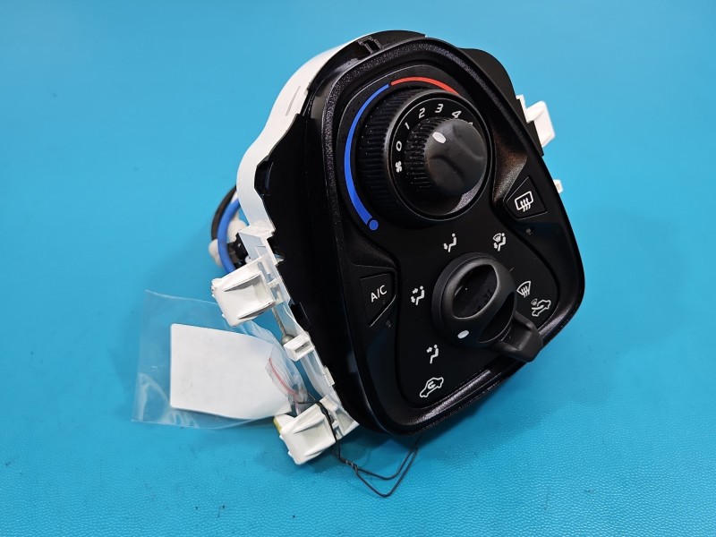 Konsola panel nawiewu Toyota Aygo II 14-22 55900-YV030