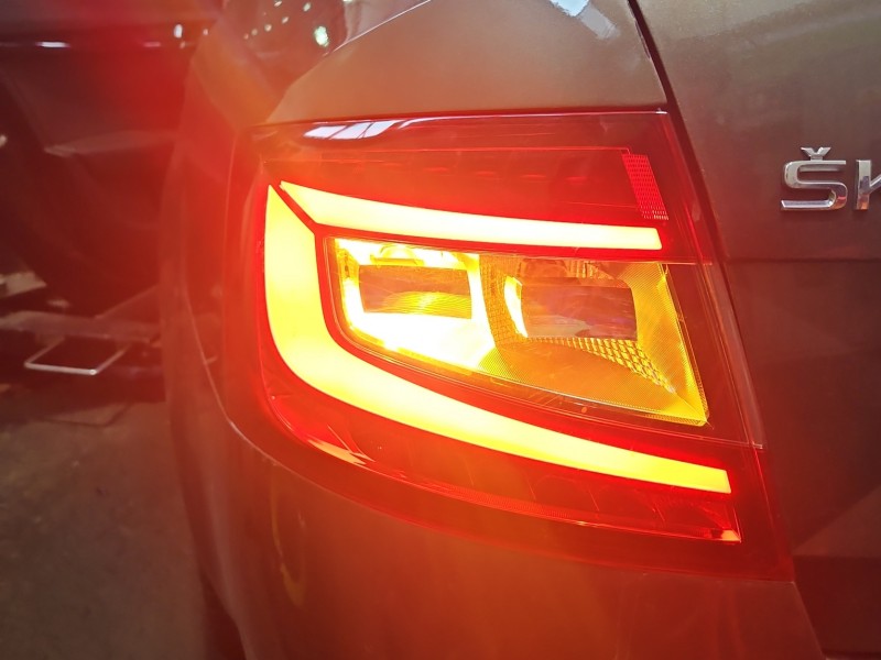 Lampa tył lewa Skoda Octavia III HB LED LIFT LIFTBACK EUROPA