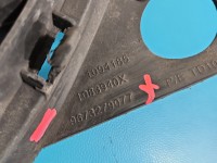 Zaślepka kratka zderzaka środkowa atrapa Citroen DS5 11-15 9673279077