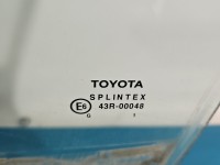 Szyba drzwi przód lewa Toyota Yaris I HB