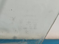 Szyba drzwi przód lewa Toyota Corolla E11 HB