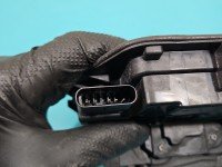 Zamek przód prawy 7445044 BMW G20 EUROPA Producent części: BMW, 5pin