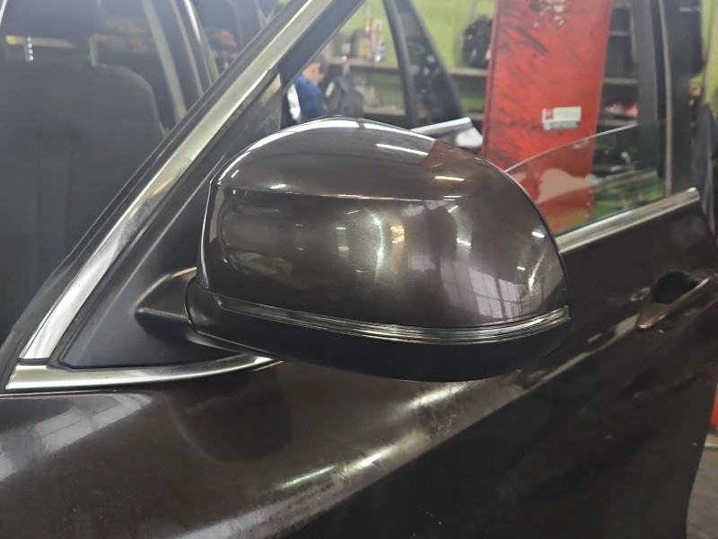 Lusterko lewe pin BMW X5 F15 5d kolor B53\8 europa