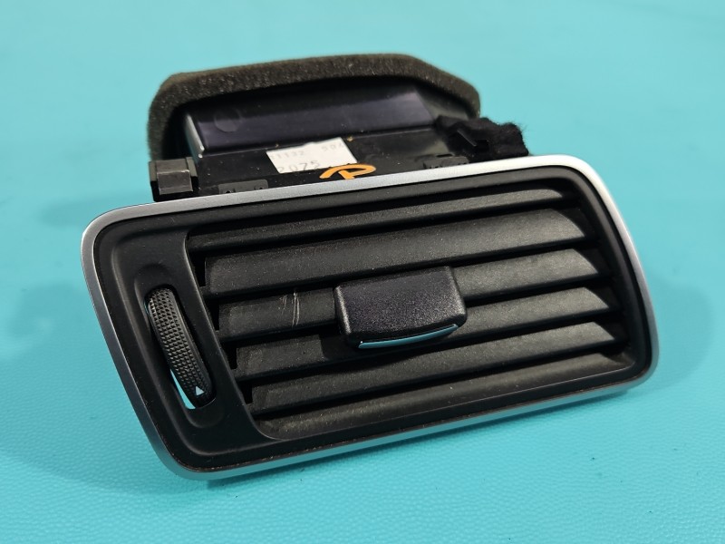 Kratka nawiewu Vw Passat B7 3AB819702A EUROPA