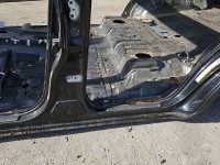Próg lewy SŁUPEK ŚRODKOWY B Toyota Land Cruiser J200 07- HB 5d czarny 202