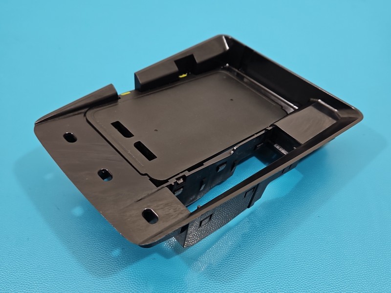 Ładowarka Skoda Octavia IV 3P0035502B