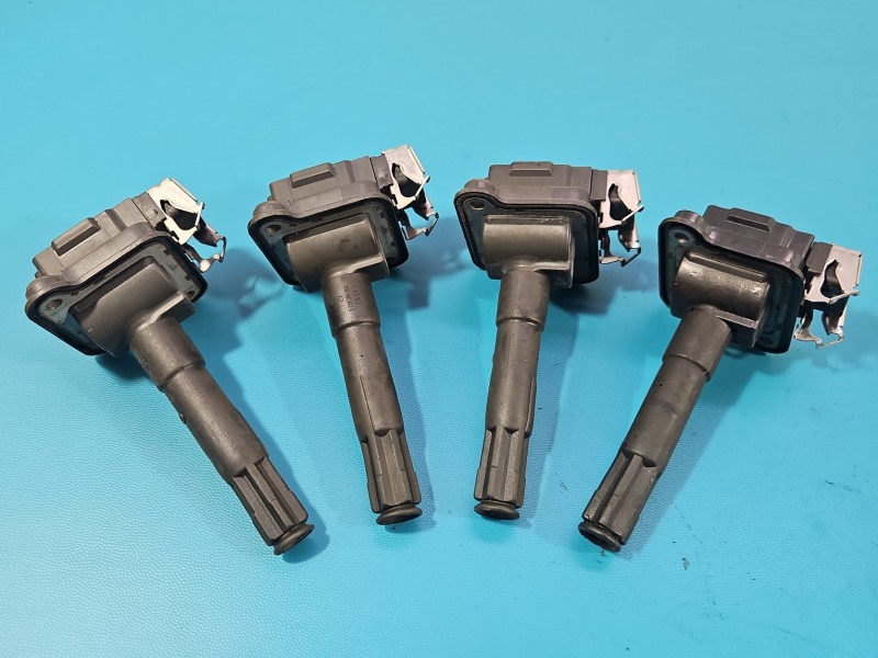 Cewka zapłonowa Audi A4 B5 1.8 T 058905105, 0040100013