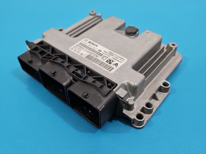 Komputer Sterownik silnika 0281015847, 9674245180 Peugeot 308 I T7 1.6 hdi