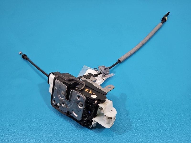 Zamek tył lewy 31391830 Volvo V40 II 12- Producent części: Volvo, 6pin