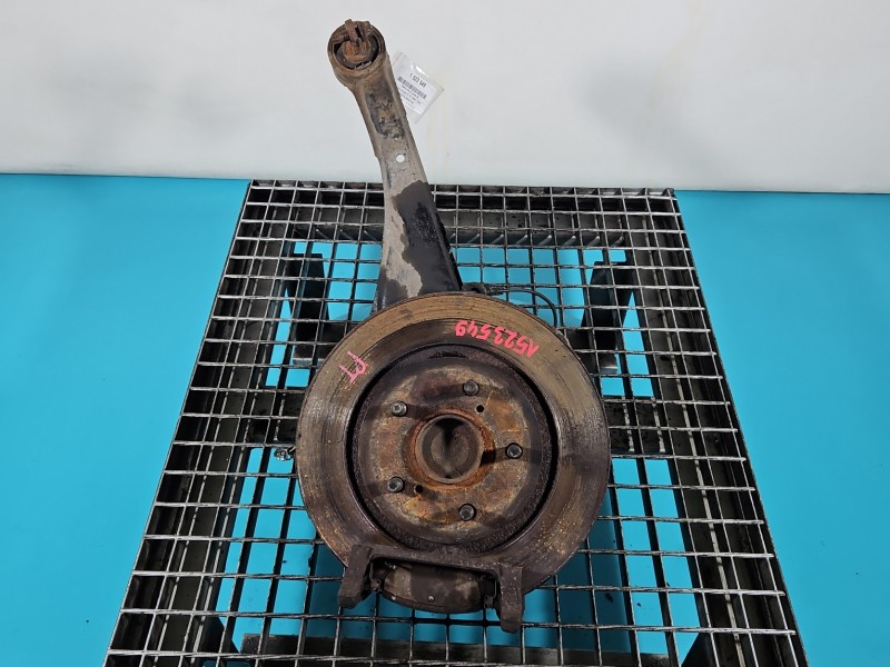 Piasta koła tył prawa zwrotnica łożysko Toyota Avensis III T27 2.0 D4D