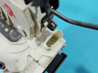 Zamek przód lewy A0997201901 Mercedes W246 EUROPA Mercedes, 4pin