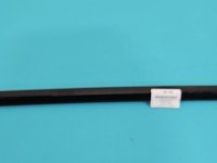 Listwa drzwi tył lewa Tesla Model 3 2017- sedan