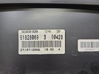 Licznik Fiat Grande Punto 51828069 1.4 8V EUROPA