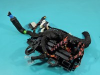 Skrzynka bezpieczników Audi A4 B9