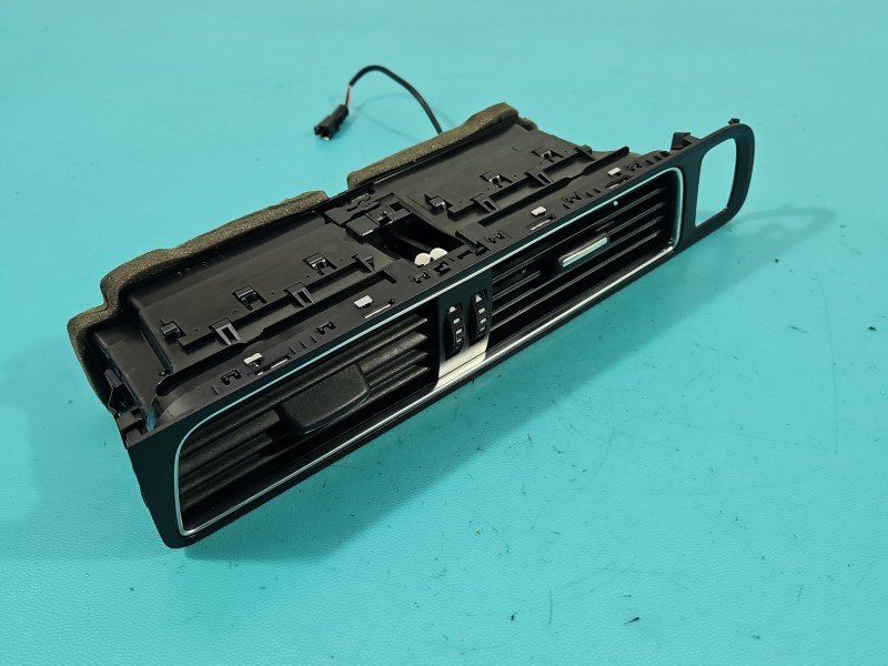 Kratka nawiewu środkowa AUDI Q5 08- 8R1820951G EUROPA