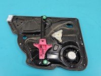 Podnośnik tył prawy Vw Passat B7 3AA959704A, 3AA959794 sedan