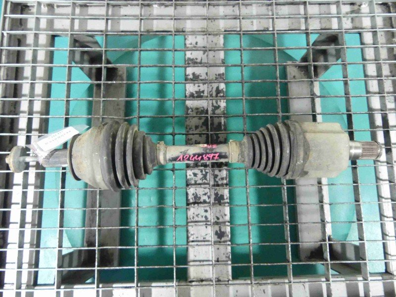 Półoś przód lewa Volvo V60 I 10- 2.4 D5 automat